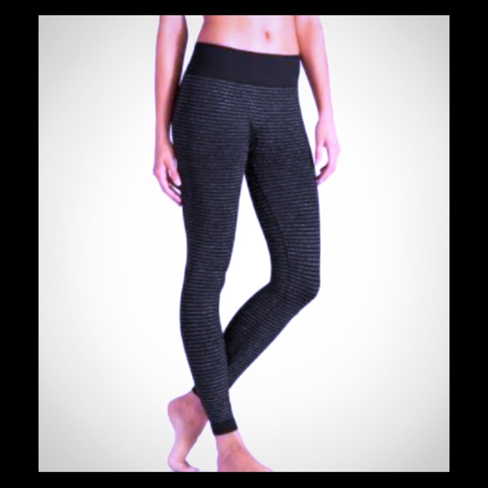 NWT Beautiful Shimmer Stripe Tights NWT